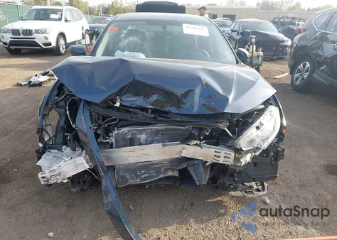 2017 Honda Civic Lx z USA, uszkodzony, nr VIN 19XFC2E59HE011485